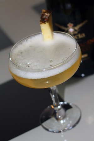 The Blue Train Special Cocktail b2